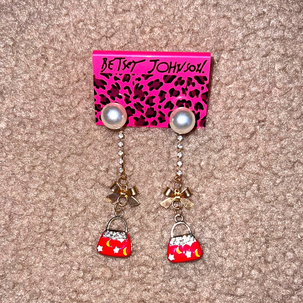 New on card Betsey Johnson PURSE earrings